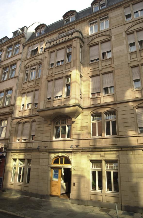 Nizza Hotel Франкфурт на Майн Екстериор снимка